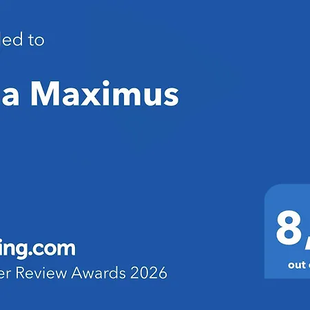 Maximus וילה